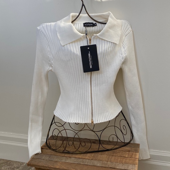 PrettyLittleThing Sweaters - Pretty Little Things White Double Zipped Knitted Crop Top